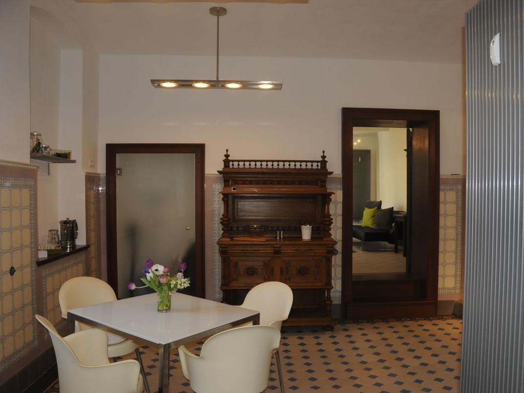 Ferienwohnung Villa am Stadtpark Görlitz Zimmer foto